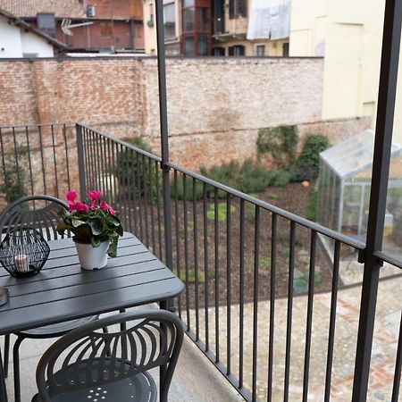 Apartamento Centro Storico Recinto Dei Nobili 2-Private Parking Asti Exterior foto